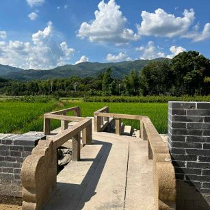 甘肃花岗岩仿古石材景区使用案例