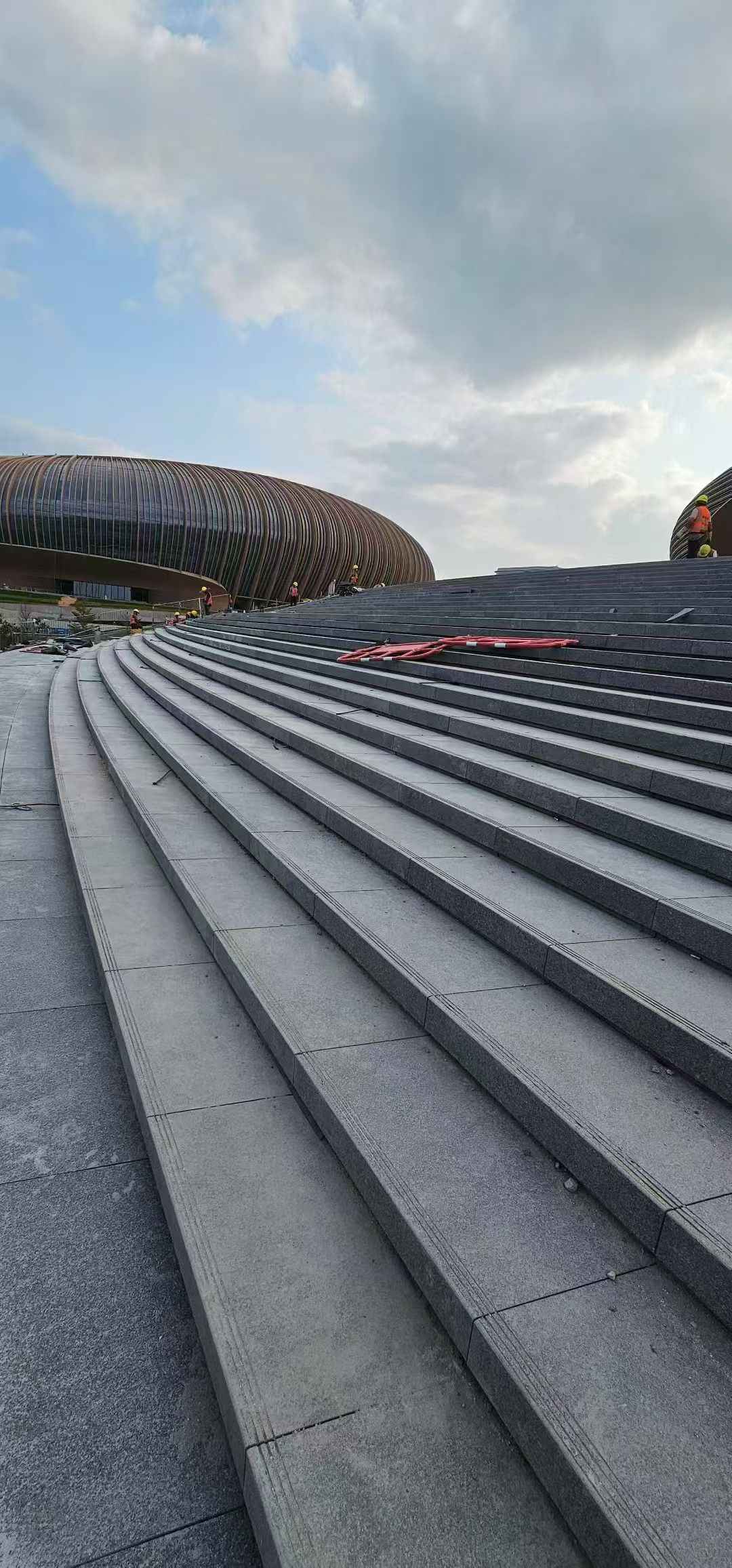 甘肃 弧形整石台阶铺装效果图
