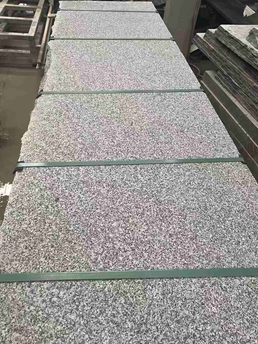 甘肃 芝麻黑火烧面