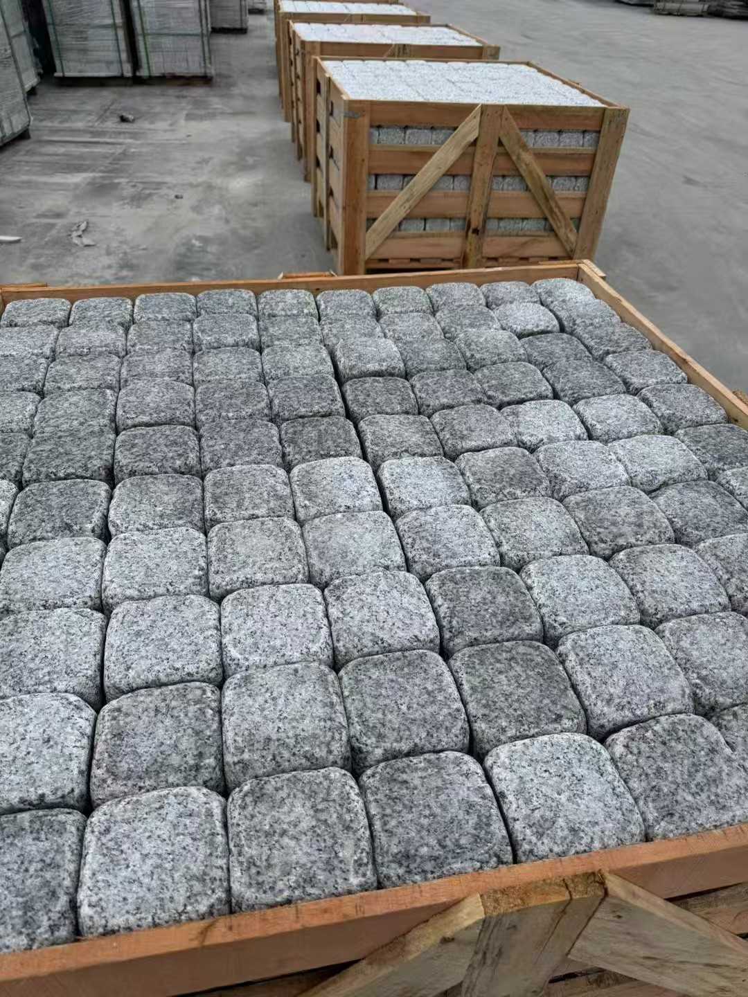 甘肃 园林景观滚石