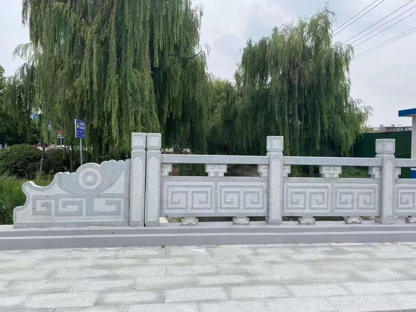 甘肃 芝麻灰桥栏杆、河道栏杆安装效果